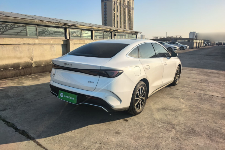 比亚迪 海豹06新能源 2024款 DM-i 120KM尊荣型车身外观6006