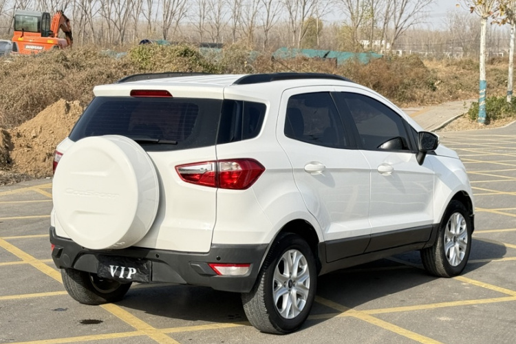 福特 翼搏 2013款 1.5L 手动风尚型车身外观6001