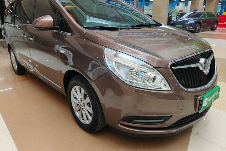 别克GL8 2018款 28T 尊贵型 国VI车身外观3