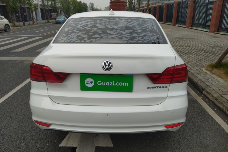 大众 桑塔纳 2018款 1.5L 手动舒适版车身外观6