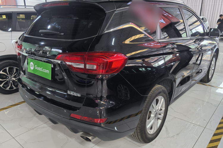 哈弗M6 2018款 改款 1.5T DCT两驱精英型车身外观6005