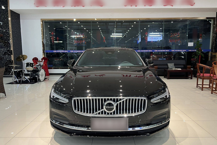 沃尔沃S90 2025款 B5 智逸豪华版车身外观6001