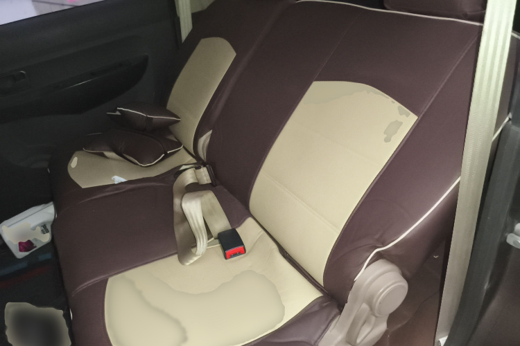 五菱汽车 五菱宏光 2014款 1.5L S标准型中控内饰7004