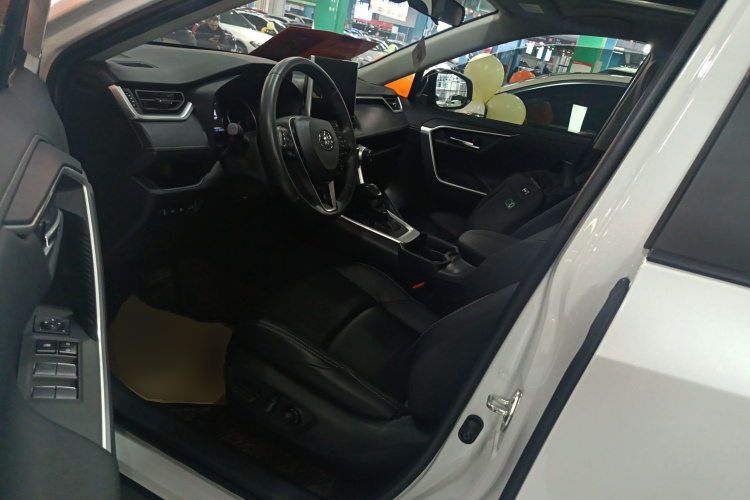 丰田 威兰达 2021款 2.0L CVT两驱豪华版中控内饰20