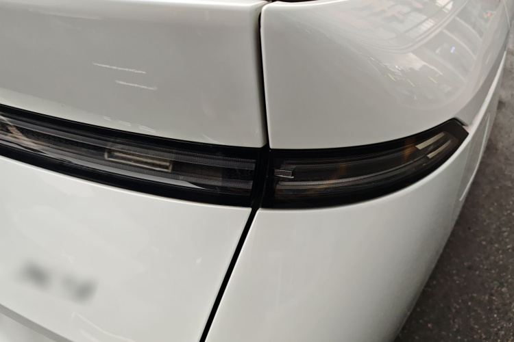 小鹏X9 2024款 702超长续航Max车身外观6006