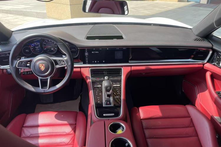 保时捷 2017款 Panamera 3.0T中控内饰7001