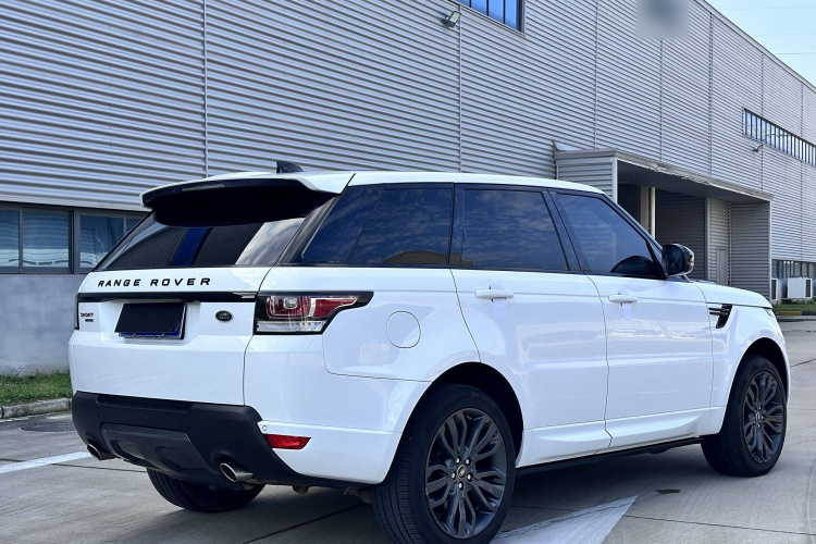 路虎 揽胜运动版 2017款 3.0 SC V6 HSE DYNAMIC车身外观6005