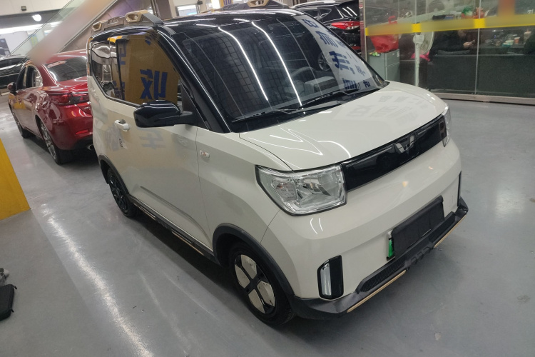 五菱汽车 宏光MINIEV 2022款 GAMEBOY 200km 玩乐款 磷酸铁锂车身外观3