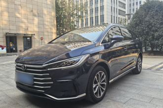 比亚迪 宋MAX 2021款 升级版 1.5T 自动尊贵型 7座