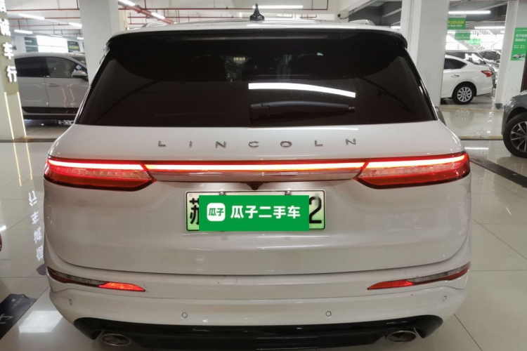 林肯 冒险家新能源 2021款 PHEV 四驱e享版车身外观6
