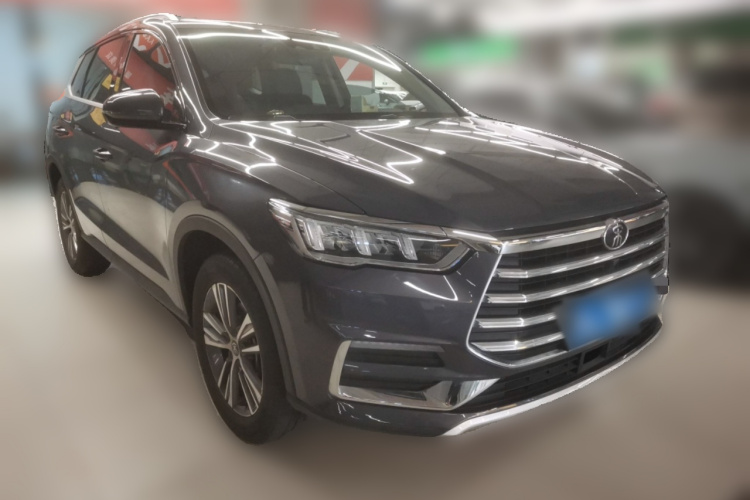 比亚迪 宋Pro 2021款 1.5T 自动精英型车身外观3