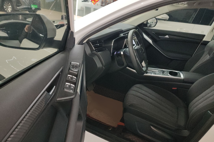 福特 领界 2019款 EcoBoost 145 CVT精领型 国VI中控内饰7003