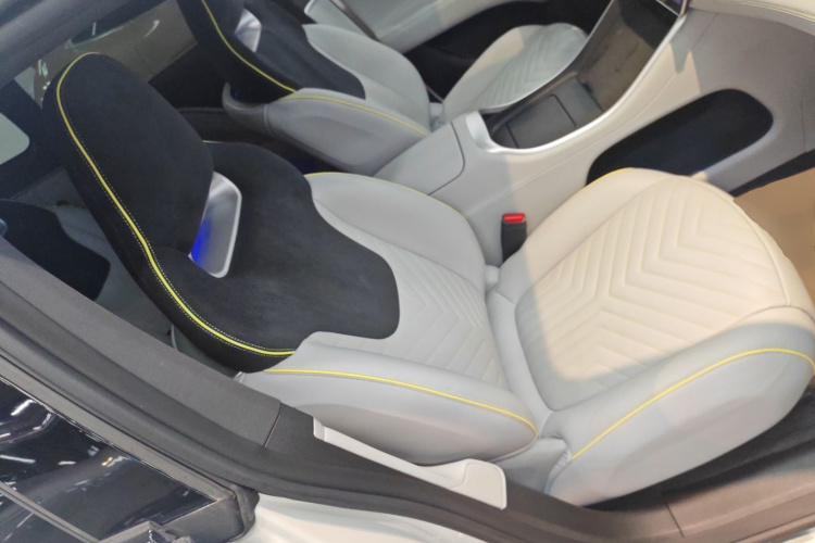 阿维塔11 2022款 长续航双电机版 5座局部细节41