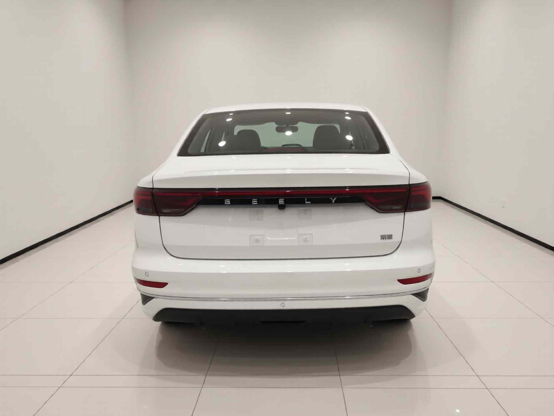 吉利汽车 帝豪 2026款 第4代 400万纪念款 1.5L CVT飞越型(4)