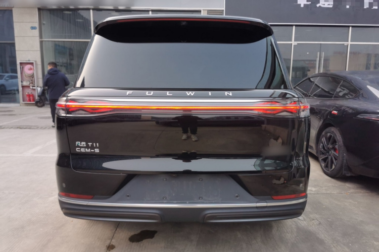 奇瑞 风云T11 2026款 220四驱全家乐车身外观6004