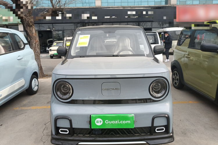 吉利银河 2025款 210km 熊猫卡丁车身外观2