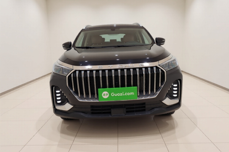 捷途X90 PLUS 2024款 1.6TD DCT别墅PRO 7座车身外观2