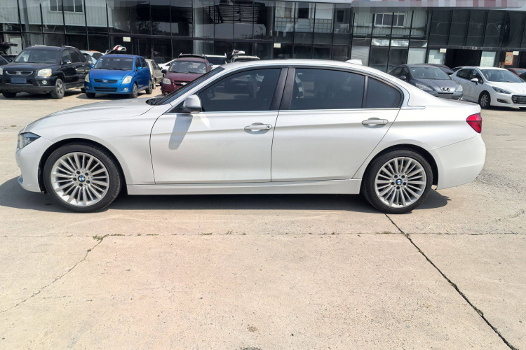 宝马3系 2018款 320Li 时尚型车身外观6008