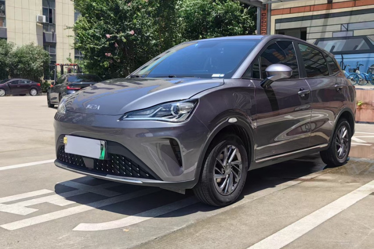 哪吒汽车 哪吒AYA 2023款 318 Lite车身外观6009