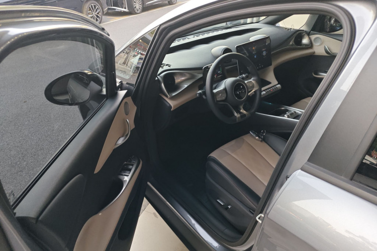 比亚迪 海豚 2023款 420km 时尚版中控内饰20