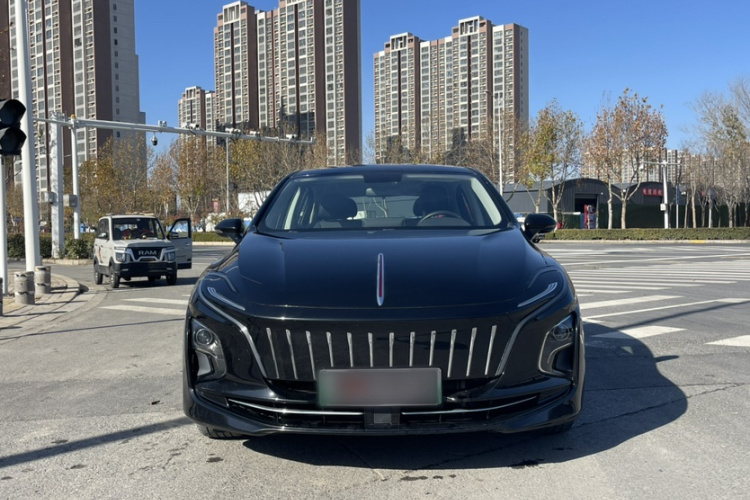 红旗E-QM5 2022款 431km 充电乐享版车身外观6003