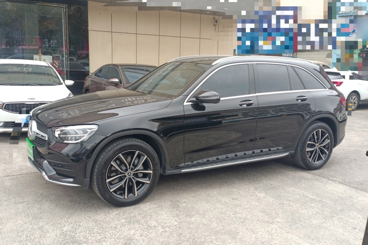奔驰GLC 2022款 改款二 GLC 260 L 4MATIC 豪华型车身外观4