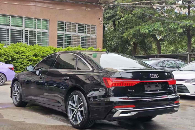 奥迪A6L 2023款 40 TFSI 豪华动感型车身外观6003