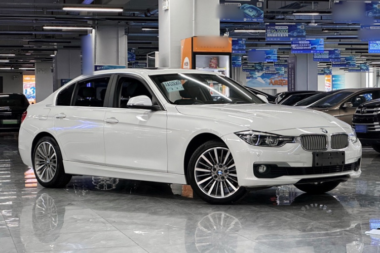 宝马3系 2019款 320Li 时尚型车身外观6006