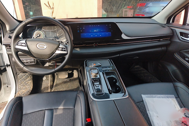 埃安 AION S 2023款 魅 580 磷酸铁锂中控内饰7002