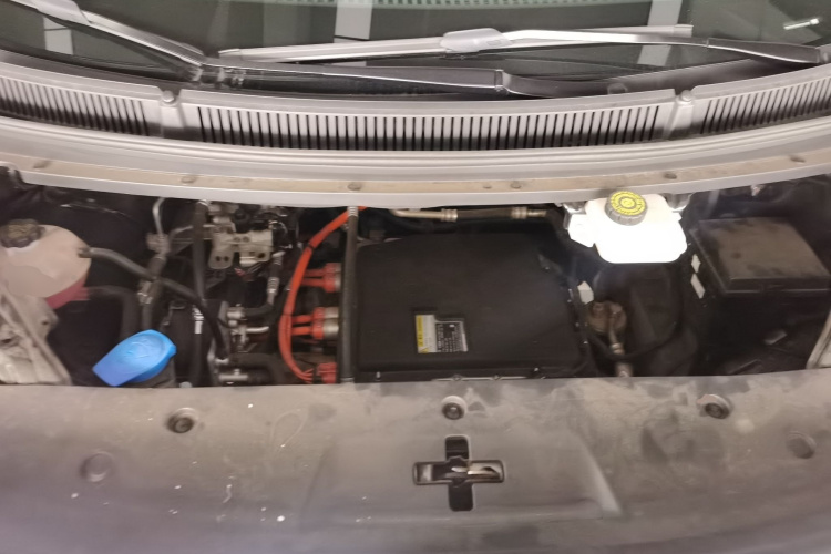 腾势D9 2022款 EV 600 四驱旗舰型局部细节24