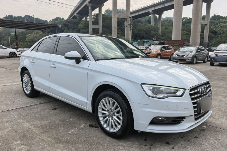 奥迪A3 2016款 Limousine 35 TFSI 领英型车身外观6003