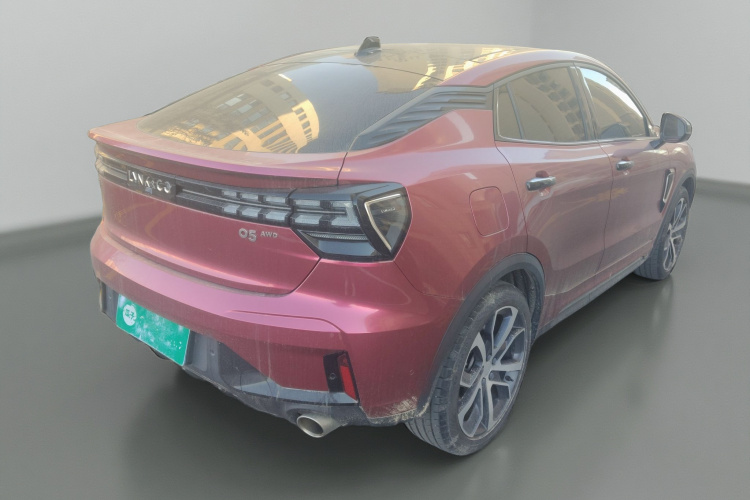 领克05 2022款 2.0TD 四驱劲Halo车身外观7