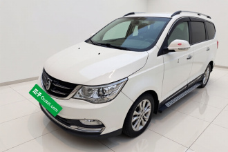 宝骏730 2016款 1.5T 手动舒适型 7座