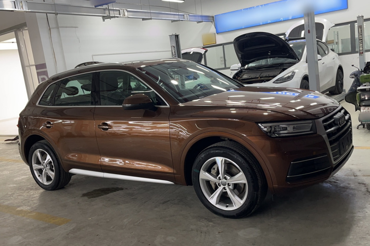 奥迪Q5L 2018款 40 TFSI 荣享进取型 国V车身外观6002