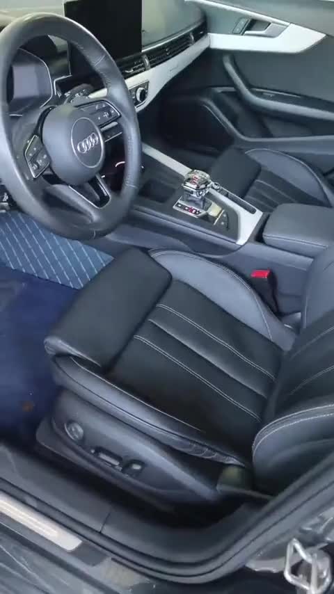 奥迪A4L 2020款 40 TFSI quattro 豪华动感型讲解1