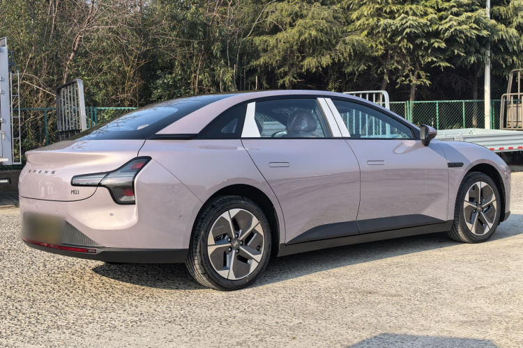 小鹏MONA M03 2025款 515 长续航 Plus车身外观6005