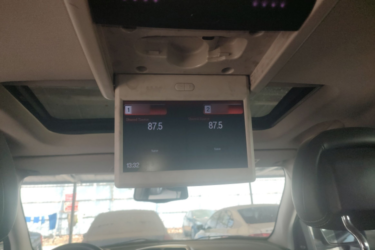 道奇 酷威 2013款 2.4L 两驱尊尚版中控内饰22