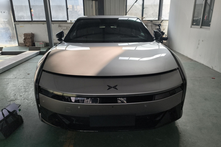 小鹏P7 2025款 702 长续航 Ultra车身外观6001