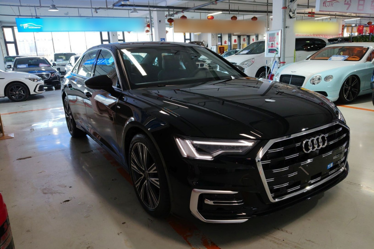 奥迪A6L 2026款 45 TFSI 臻选动感型车身外观6002