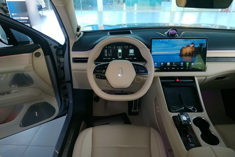 鸿蒙智行 问界M5 2024款 增程 Max RS 四驱高阶智驾版局部细节13