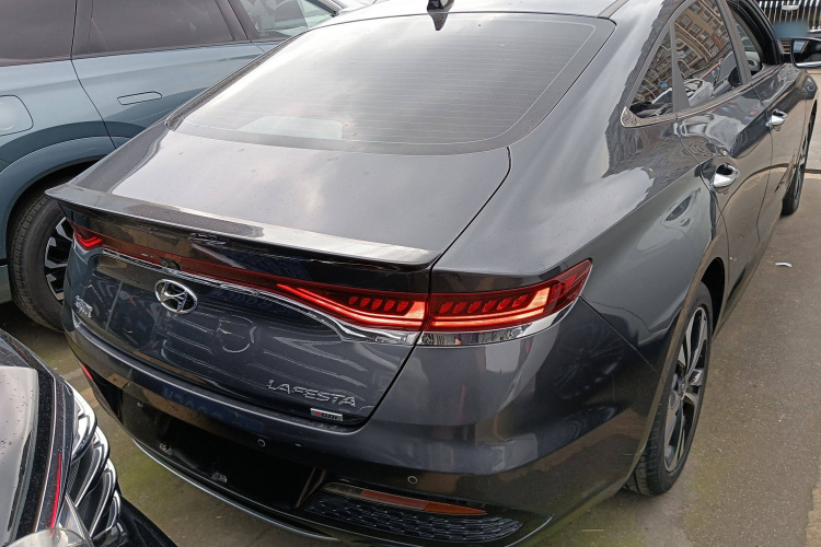 现代 菲斯塔 2021款 280TGDi DLX豪华版车身外观6