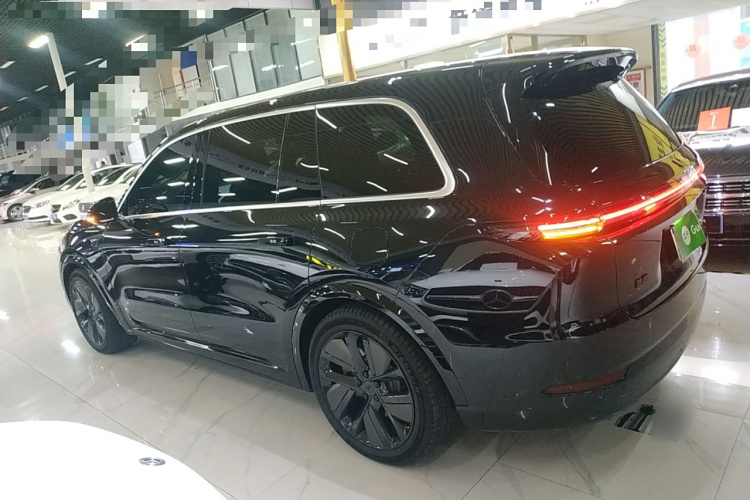 理想汽车 理想L9 2024款 Ultra车身外观6003