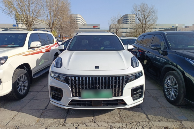 领克09 EM-P 2023款 2.0TD EM-P 远航版PM 七座车身外观6001