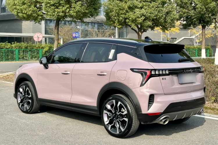 领克06 2023款 Remix 1.5T Shero车身外观6009