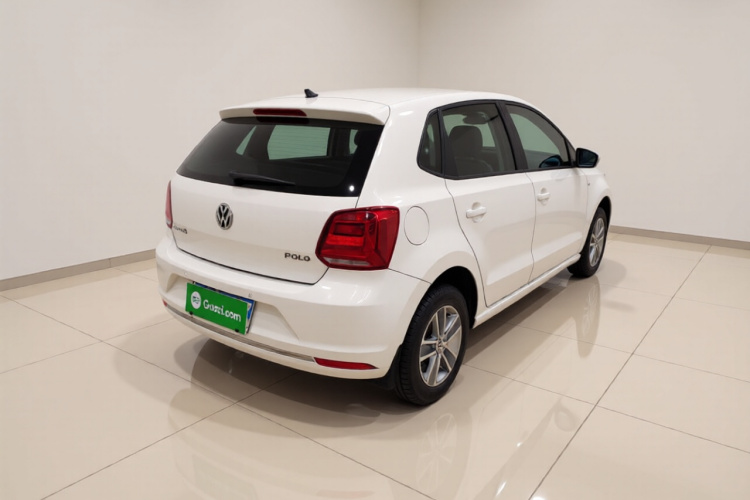 大众 Polo 2014款 1.4L 手动风尚版车身外观7