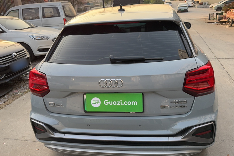 奥迪Q2L e-tron 2022款 Q2L e-tron 纯电智享型车身外观6004