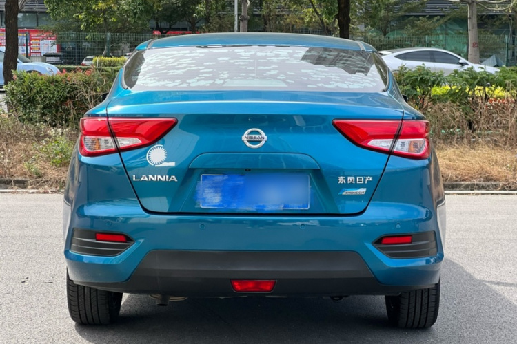 日产 蓝鸟 2019款 1.6L CVT智联智酷版 国VI车身外观6006