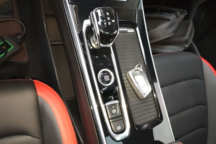 思皓X8 2021款 300T DCT领先智联版 7座局部细节18