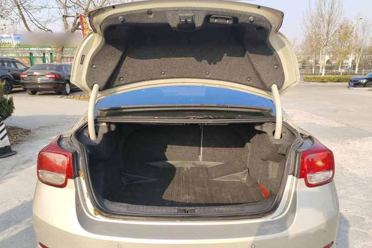 雪佛兰 迈锐宝 2014款 2.0L 自动豪华版局部细节23