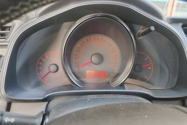 本田 飞度 2014款 1.5L LX CVT舒适型局部细节14